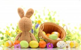 Wielkanoc 479 Zajaczek, Koszyk, Pisanki, Kwiaty