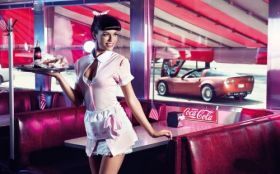 Coca-Cola 1920x1200 035 kobieta