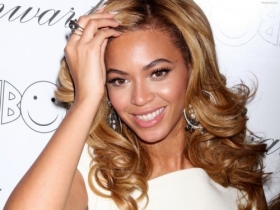 Beyonce Knowles 24