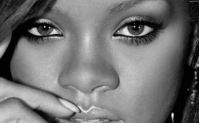 Rihanna 115