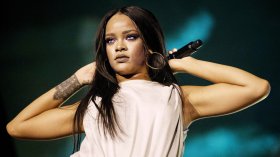 Rihanna 138 2020