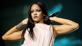 Rihanna 138 2020