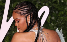 Rihanna 144 2019