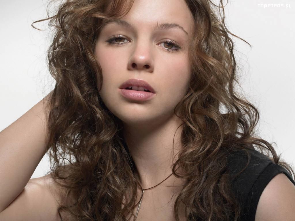 Amber Tamblyn 22