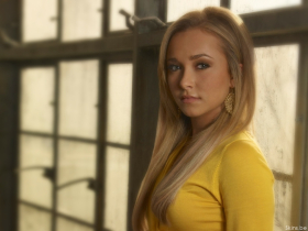 Hayden Panettiere 46