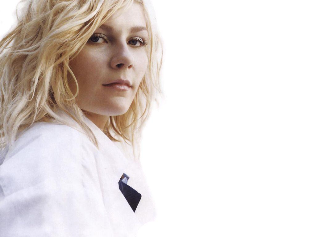 Kirsten Dunst 07