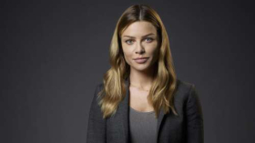 Lauren German 004