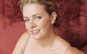 Melissa Joan Hart 22