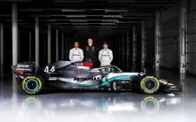 Formula 1, F1 169 Mercedes AMG F1 Team W11 2020 Lewis Hamilton i Valtteri Bottas