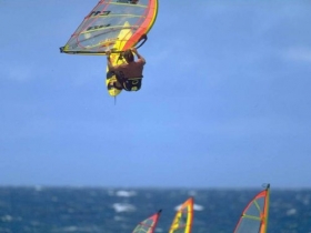 Windsurfing 32