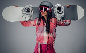 Snowboard 48 Kobieta, Brunetka, Deska Snowboardowa, Szare Tlo