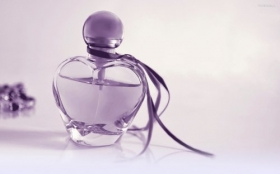 Perfumy 012