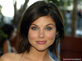 Tiffani Amber Thiessen 027