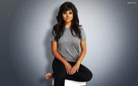 Tiffani Amber Thiessen 036