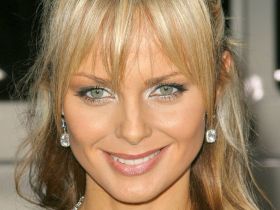 Izabella Scorupco 046