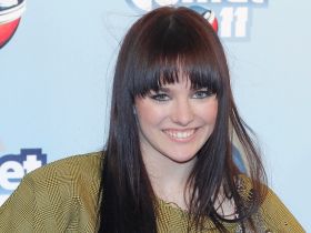 Ewa Farna 022