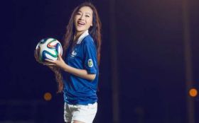 Pilka Nozna, Kobieta, Soccer Girls 011