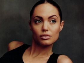 Angelina Jolie 116