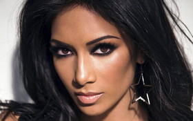 Nicole Scherzinger 043