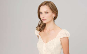 Calista Flockhart 35