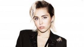 Miley Cyrus 095