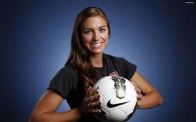 Pilka Nozna 2880x1800 007 Alex Morgan