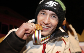 Skoki Narciarskie 2560x1600 007 Kamil Stoch