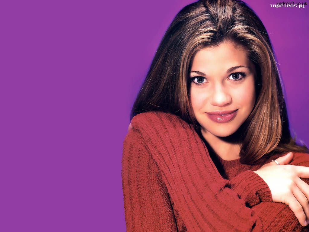 Danielle Fishel 09