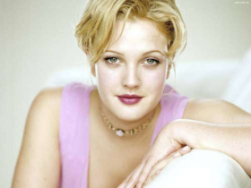 Drew Barrymore 29