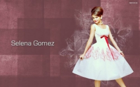 Selena Gomez 113