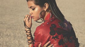 Selena Gomez 175