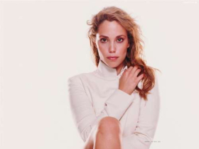 Elizabeth Berkley