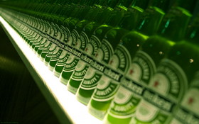 Piwo Heineken 1920x1200 001