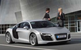 Audi R8 1920x1200 034