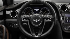 2020 Bentley Bentayga Speed 010