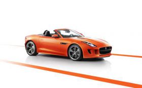 2013 Jaguar F Type 001