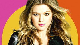 Kelly Clarkson 024