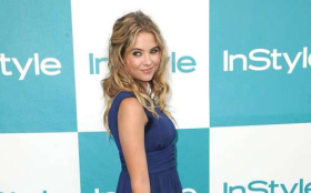 Ashley Benson 024