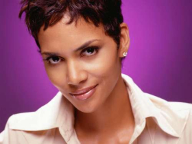 Halle Berry 05