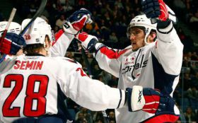 Hokej NHL 2560x1600 004 Semin and Ovechkin