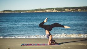 Joga, Yoga 038 Kobieta, Plaza, Morze