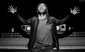 David Guetta 1920x1200 002