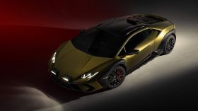 Lamborghini Huracan Sterrato 2023 002 8K