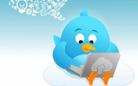 Twitter 036 Social Media, Ptak, Laptop