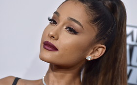 Ariana Grande 057