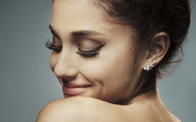 Ariana Grande 084