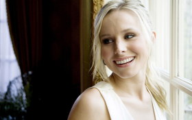 Kristen Bell 005