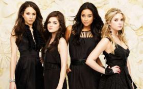 Pretty Little Liars 025