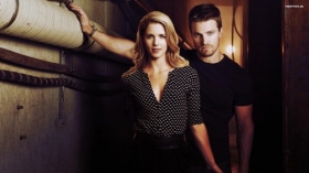 Arrow 019 Felicity i Oliver