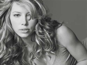 Jessica Biel 38